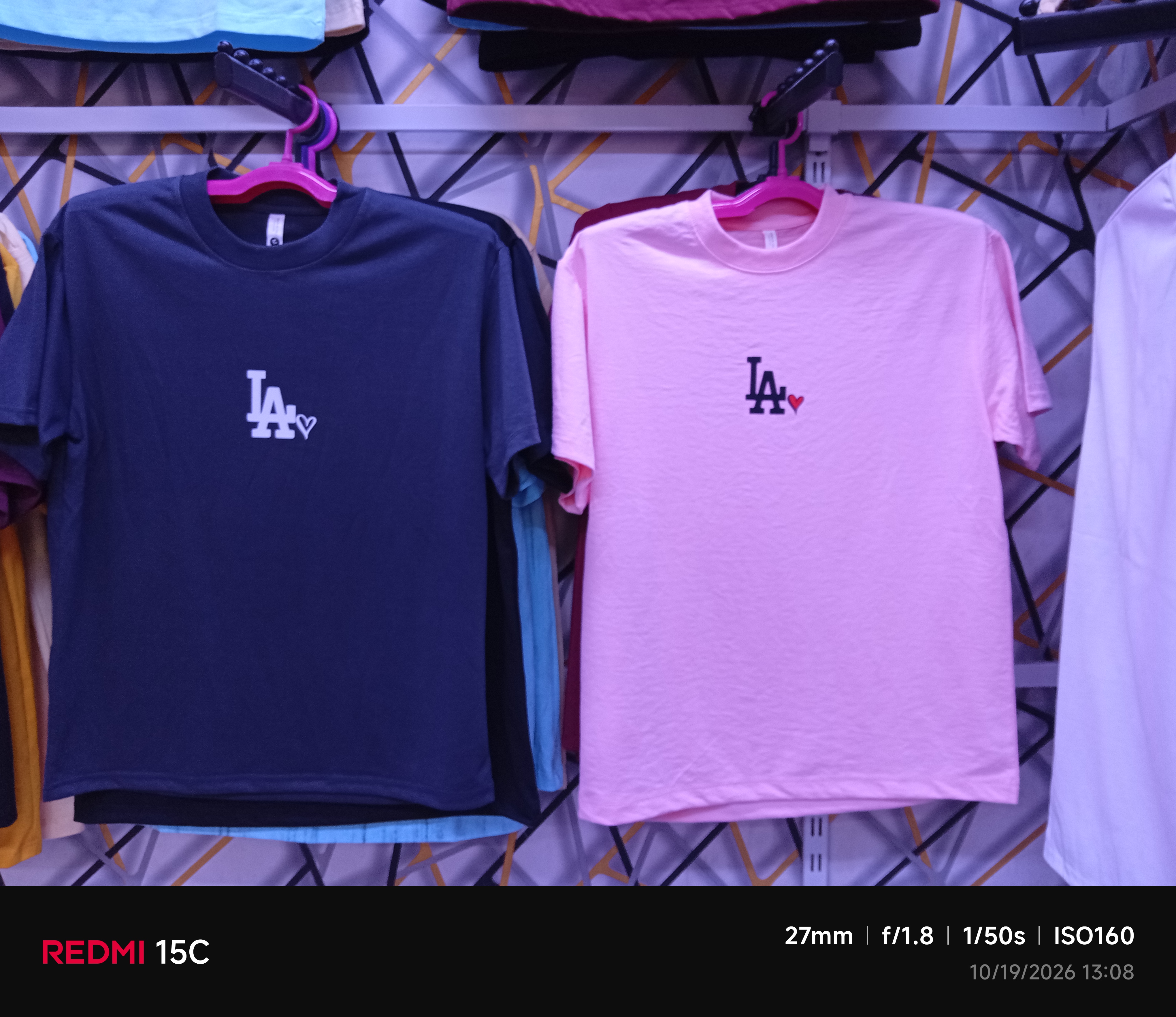 LA Graphic T-Shirt - Simple & Stylish!